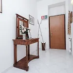 Apartamento Casa Linda Roma